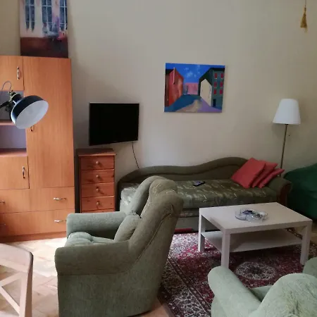 Quiet Oasis Kiraly Str. Apartment