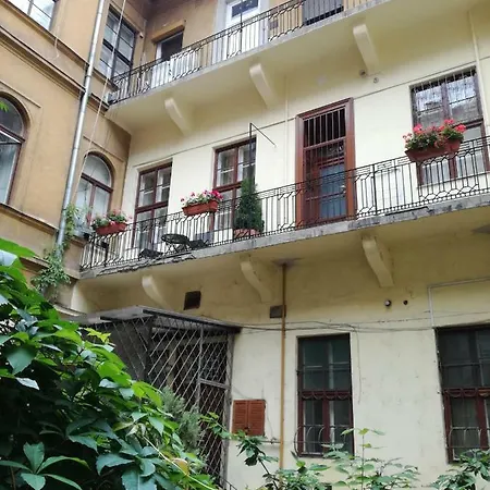 Apartment Quiet Oasis Kiraly Str. *
